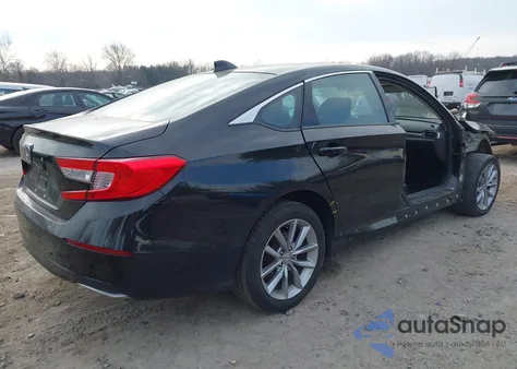 2021 Honda Accord Lx z USA, uszkodzony, nr VIN 1HGCV1F17MA033292